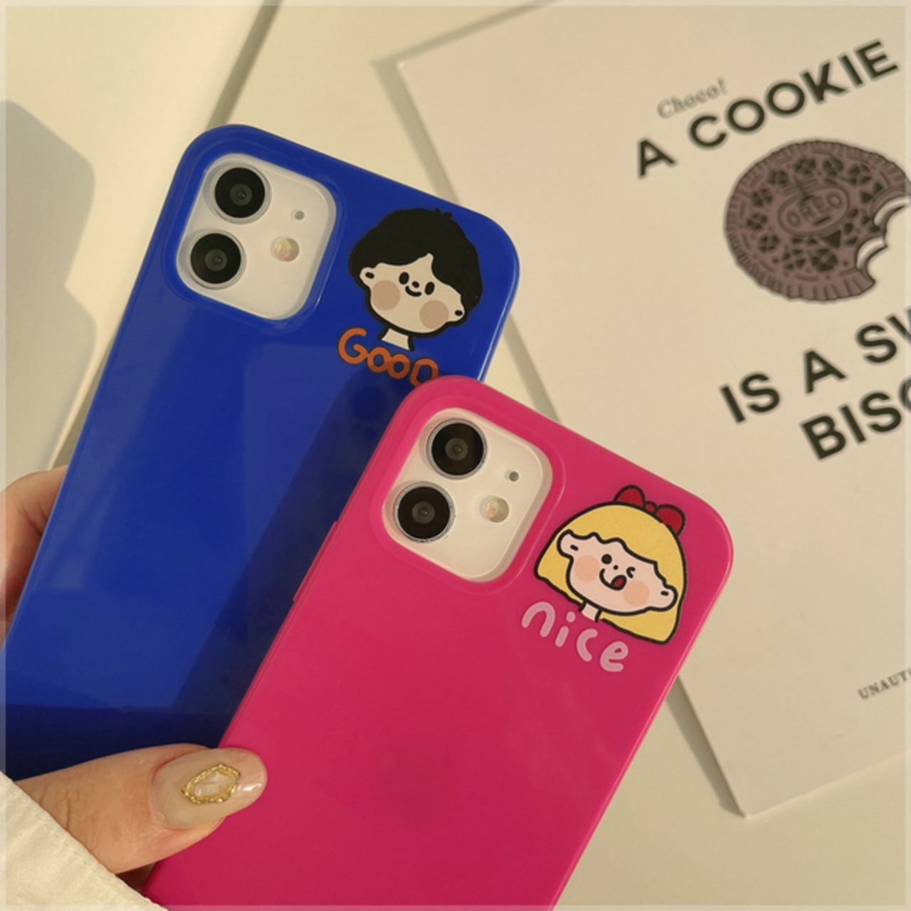 お揃い かわいいクッキーキャラ スマホケース (ピンク＆ブルー)