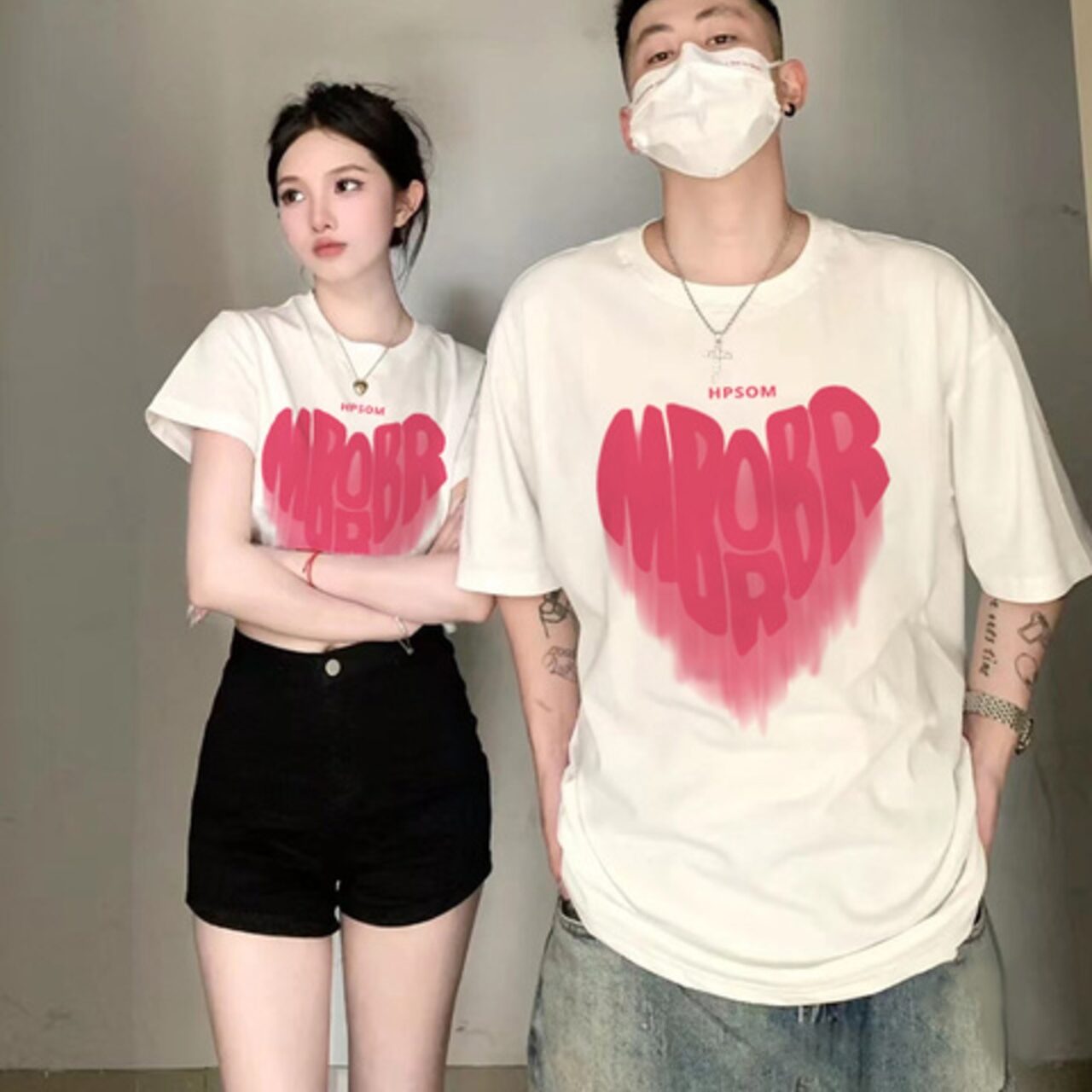 同色系 カップルTシャツ（高級感のトレンド半袖・七夕にも◎）