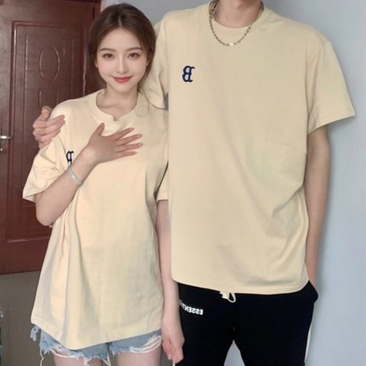 高品質コットン カップル半袖Tシャツ（人気のスタイル）