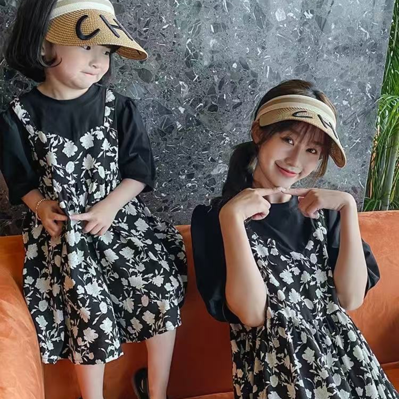 親子ペアルック 花咲く季節の フェイクツーピース 母娘ワンピース