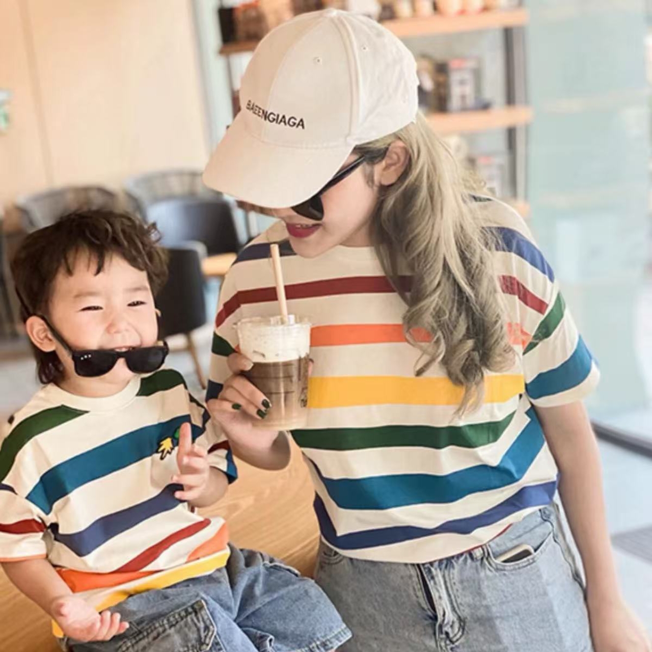 【親子でリンクコーデ】カラフルボーダーTシャツ