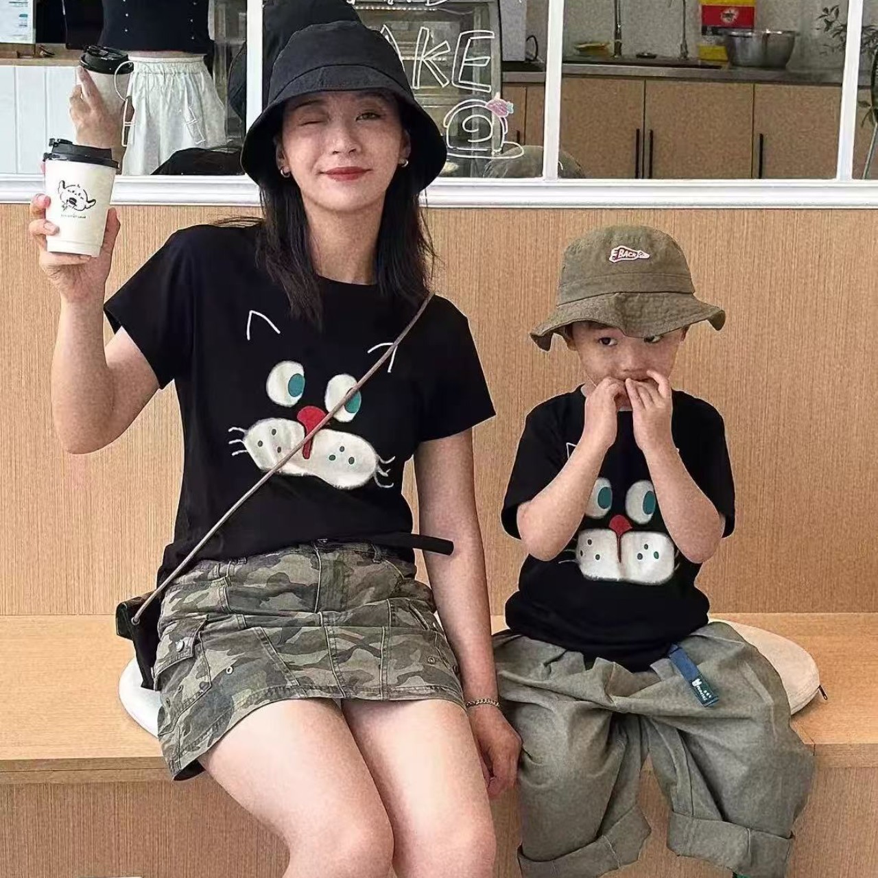親子ペアルック クロネコTシャツ
