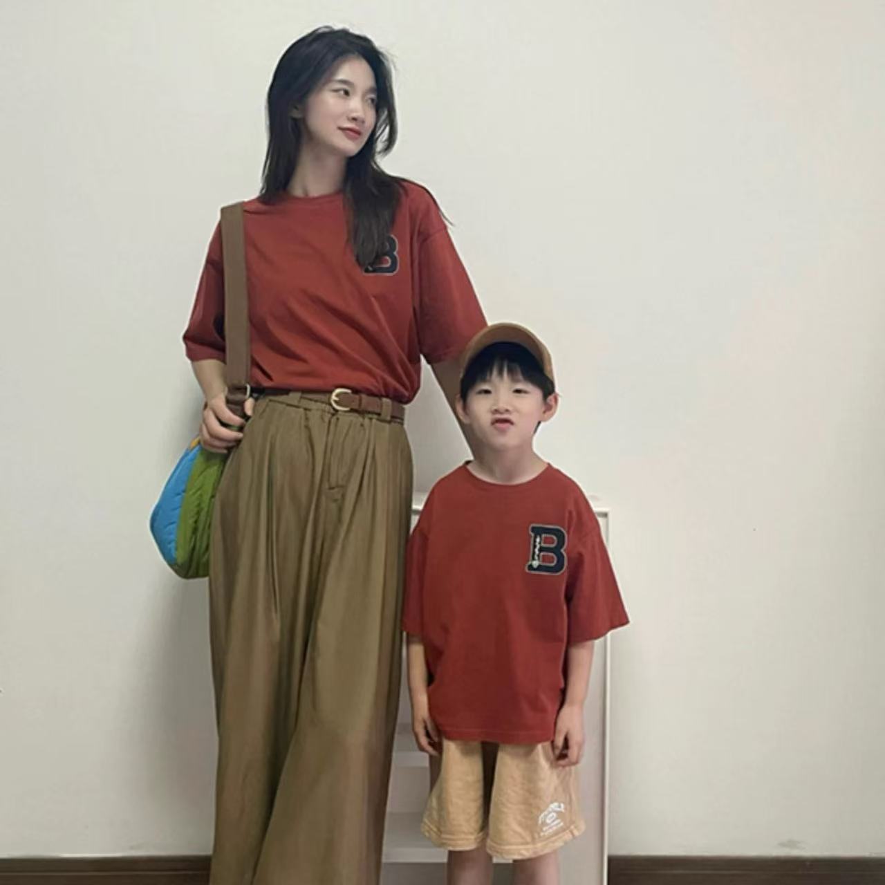 親子ペアルック BアクセントシンプルTシャツ
