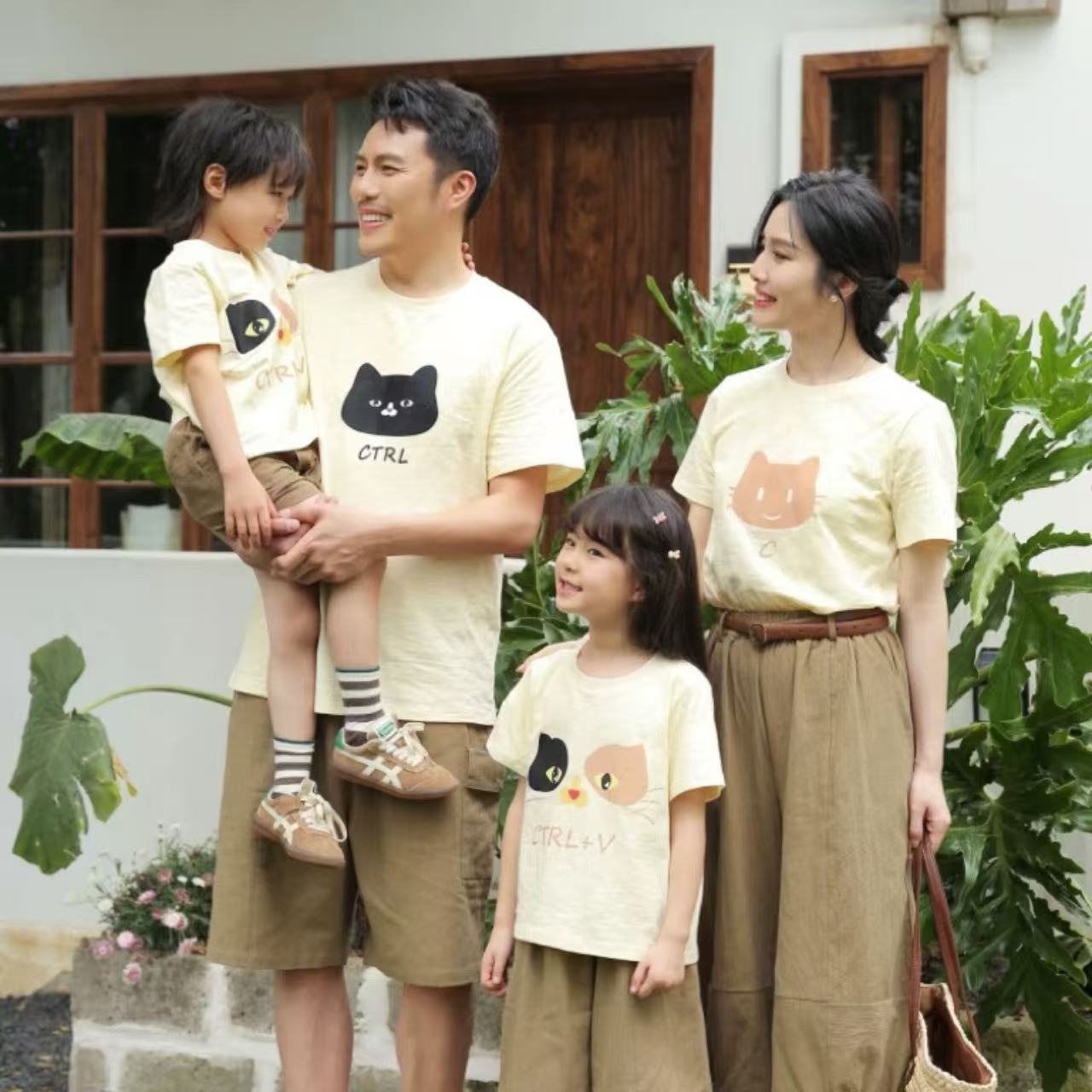 親子ペアルック のんびりネコTシャツ