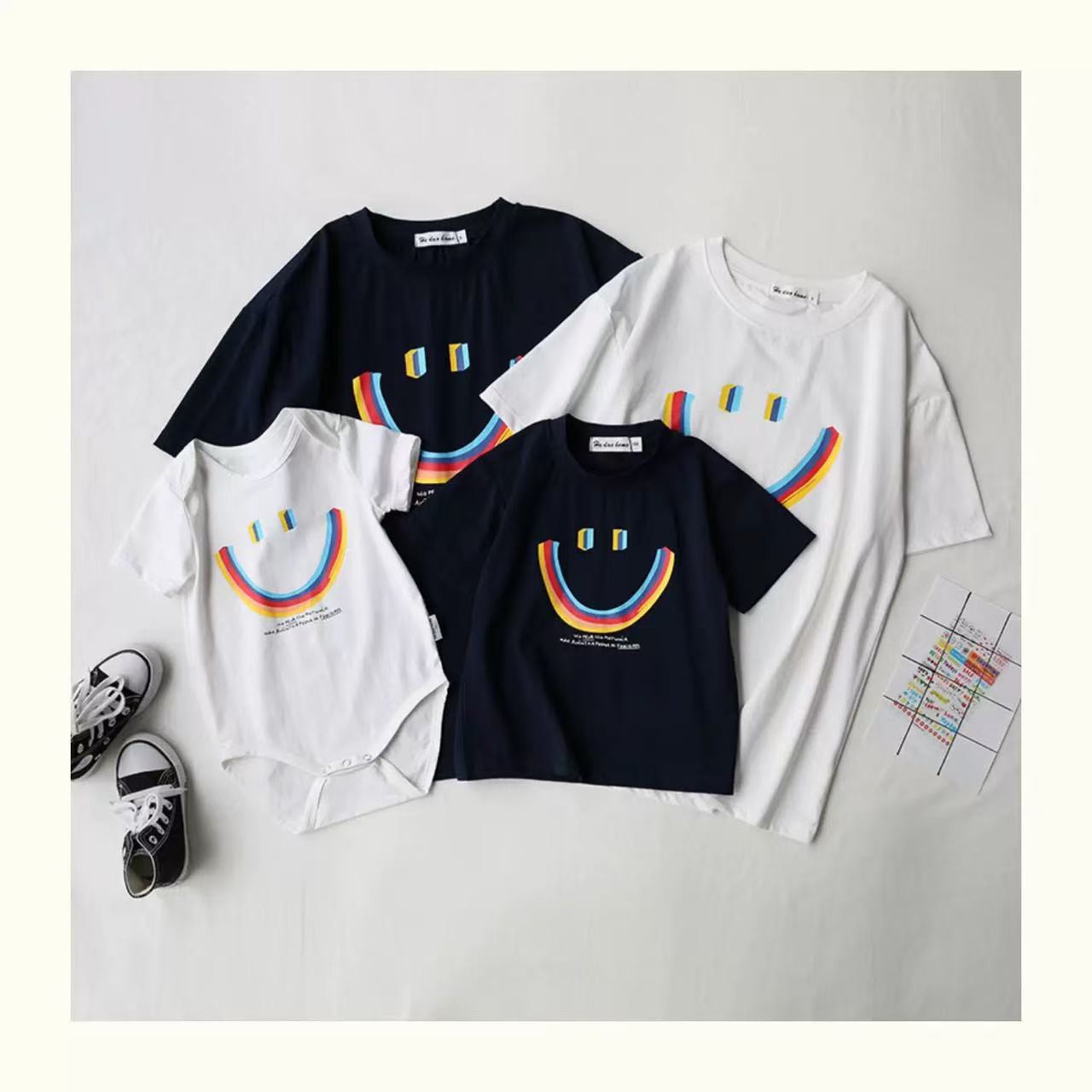 親子ペアルック レインボースマイルTシャツ