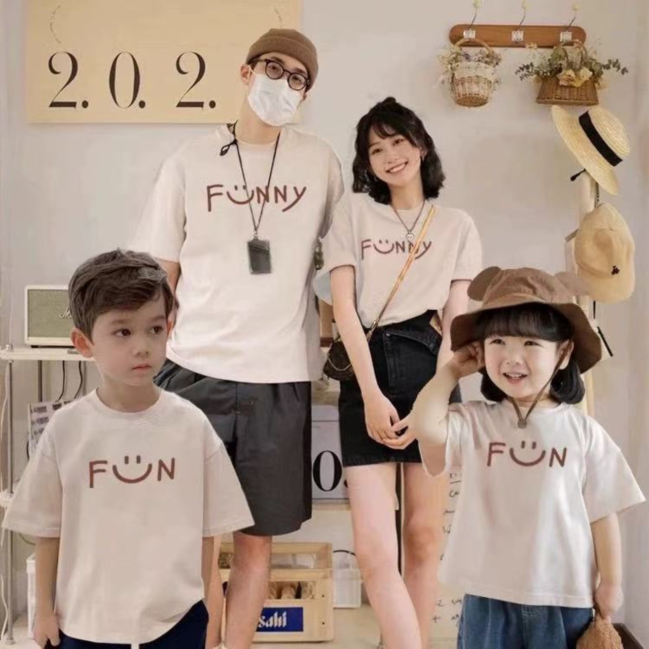 親子ペアルック 手書き風ファニーTシャツ
