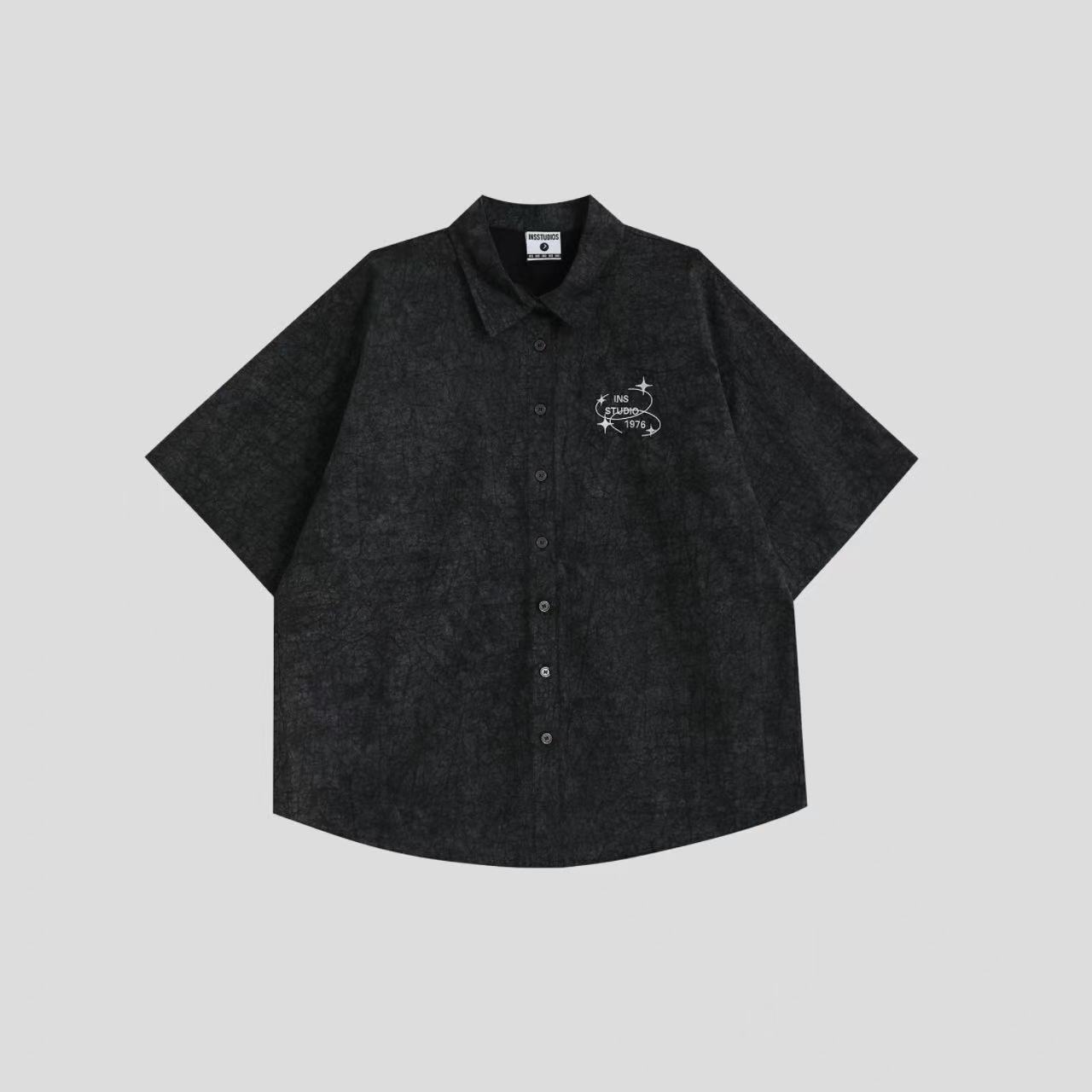 ペアルック 【INSstudios】 星型ロゴ入り ウォッシュド加工 半袖シャツ
