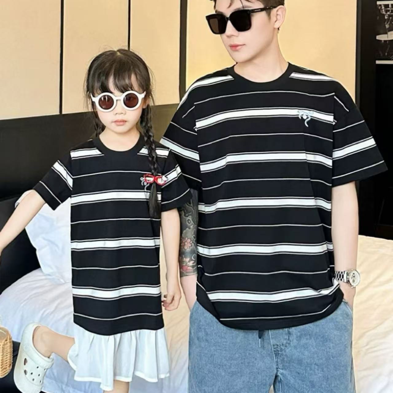 親子ペアルック モノトーンボーダーTシャツ＆ワンピース