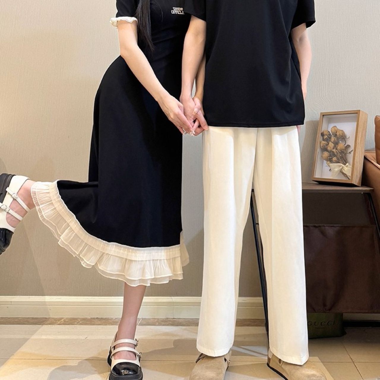 カップルペアルック フレンチ感ただようロングワンピース＆Tシャツ