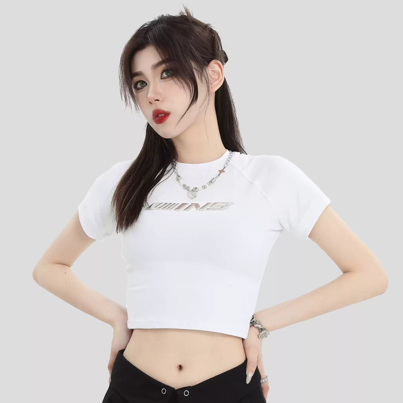 カップルペアルック【INSstudios】メタリックロゴTシャツ