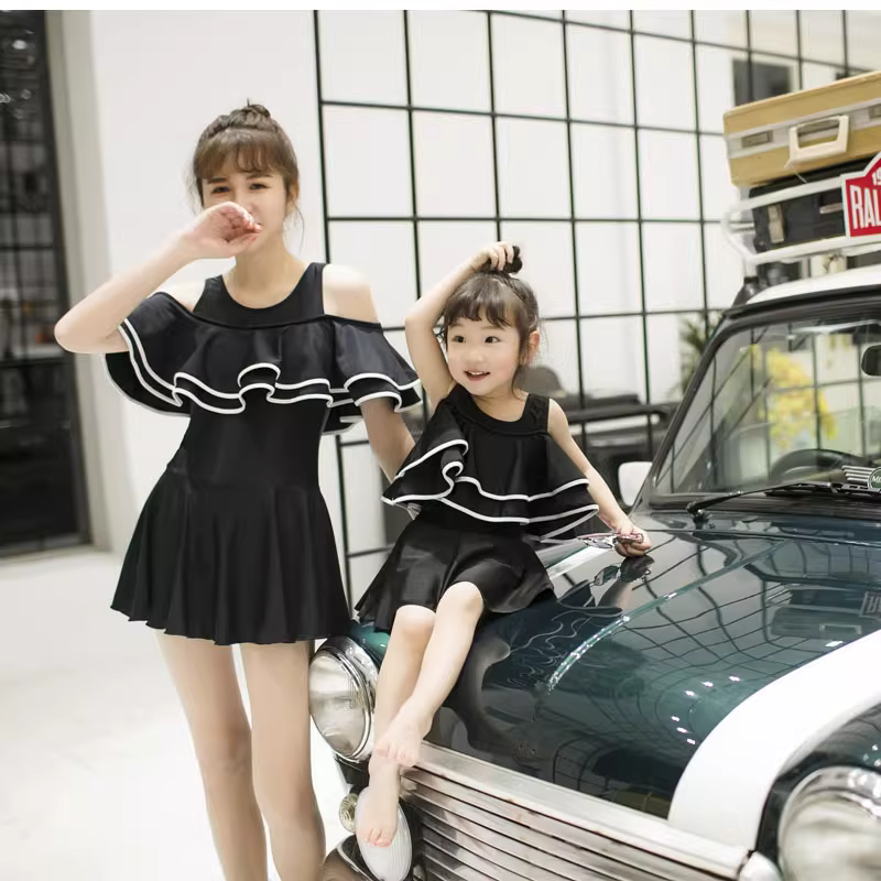 親子ペアルック オフショルダー フリル ワンピース水着