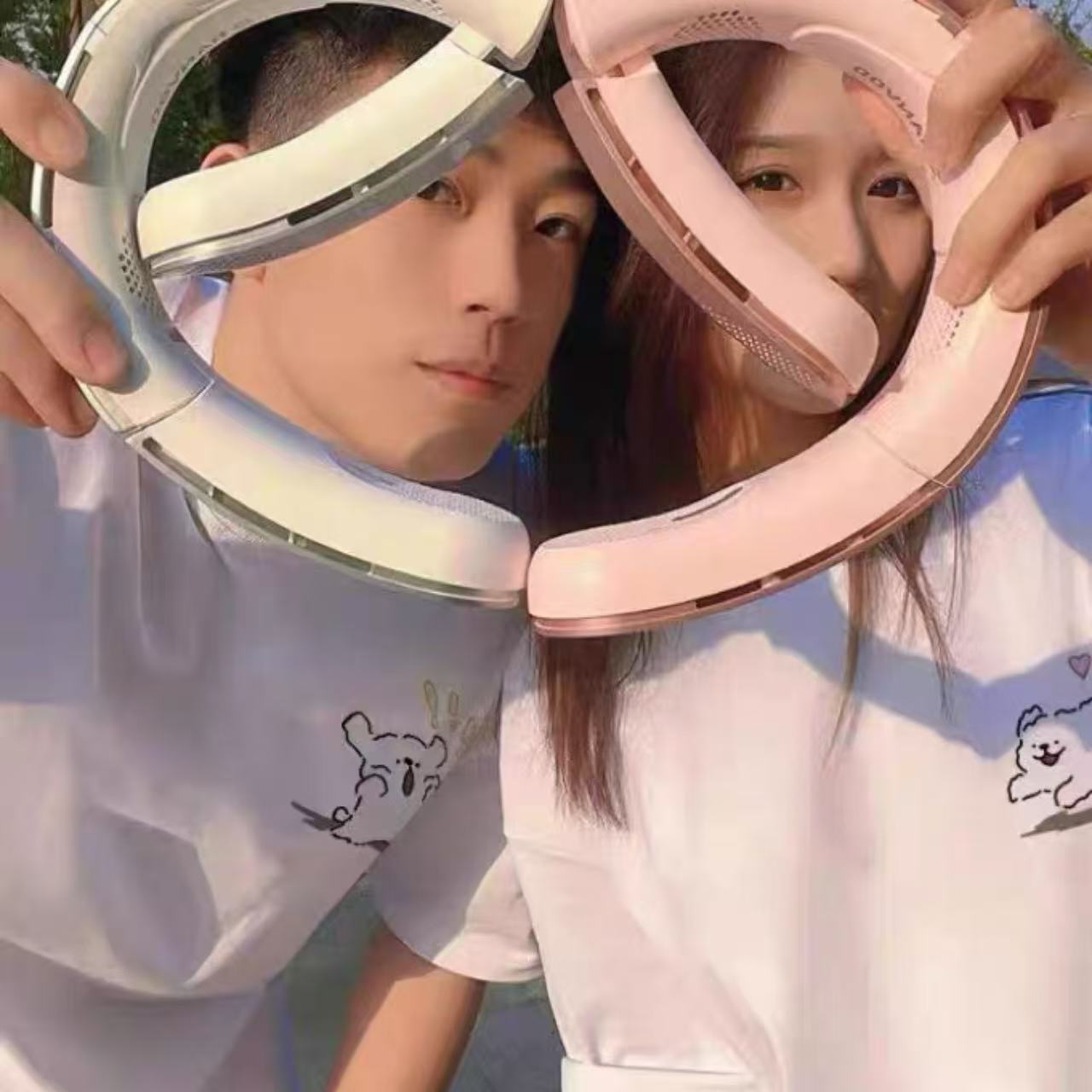 カップルペアルック 犬とハートのアートラインTシャツセット