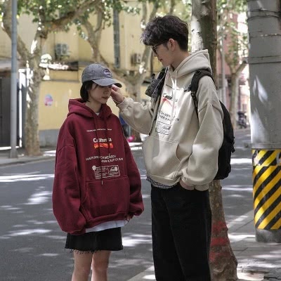 双子コーデ ペアルック ユニフォーム風お揃いパーカー