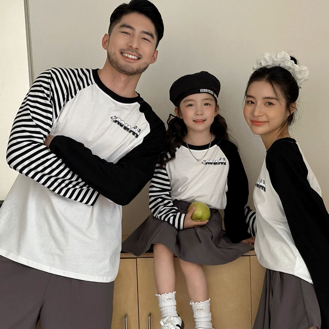 親子ペアルック パンダ ボーダー 長袖Tシャツ ファミリーお揃いカジュアル