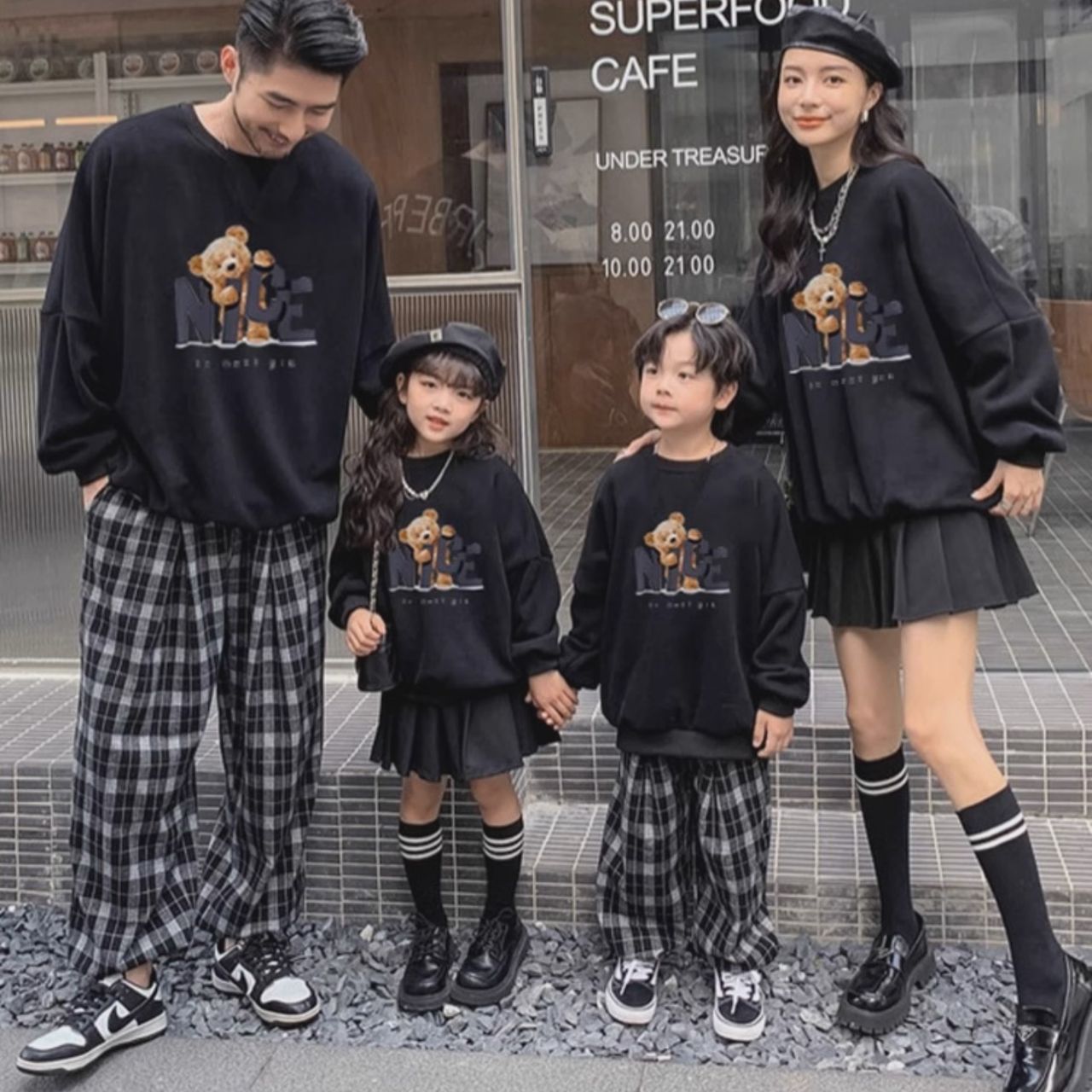 親子ペアルック モノトーン NICEベアー トレーナー スウェット 家族お揃いコーデ