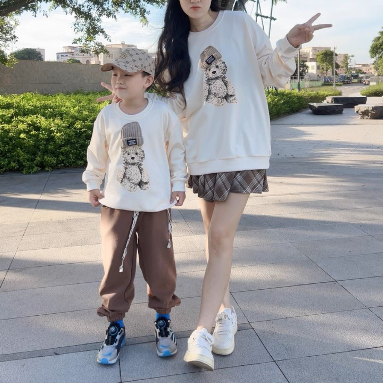 親子ペアルック 立体ニット帽ベアー トレーナー スウェット 家族お揃いコーデ