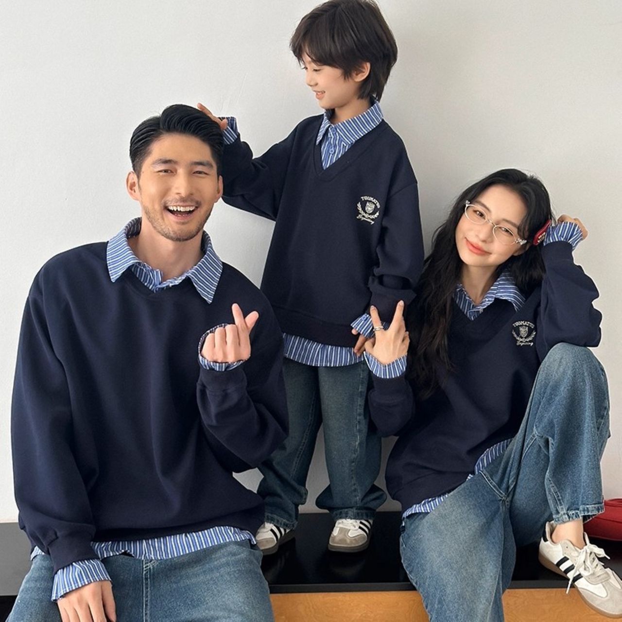 親子ペアルック シャツ襟付き トレーナー スウェット 重ね着風デザイン