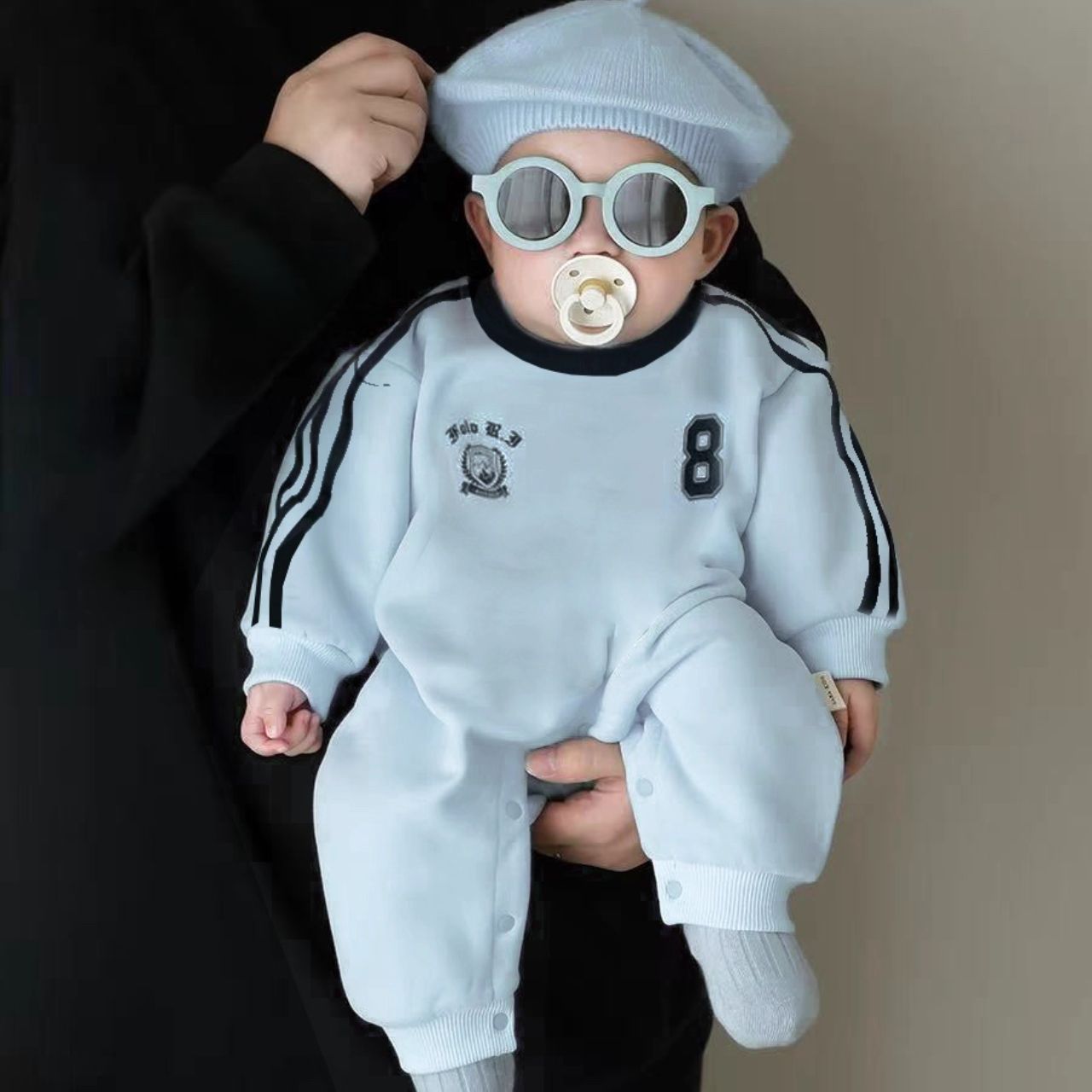 親子ペアルック 8ロゴ ライン入り ブルートレーナー