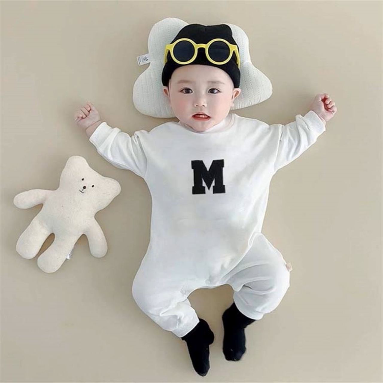 親子ペアルック Mロゴ スタイリッシュ トレーナー・ロンパース