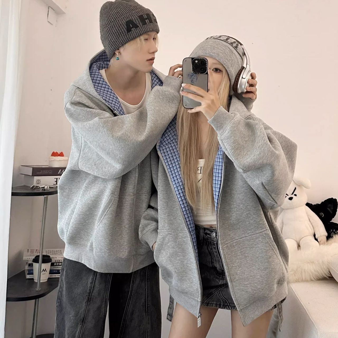 カップルペアルック インナーチェックデザイン グレーパーカー【2点セット】