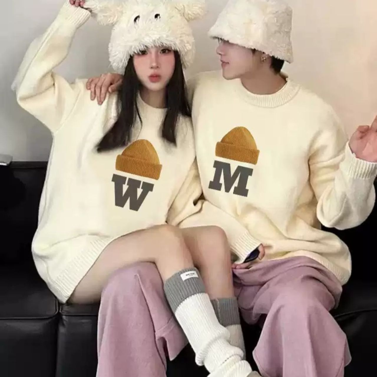 カップルペアルック WMロゴ＆キャップデザイン ニット