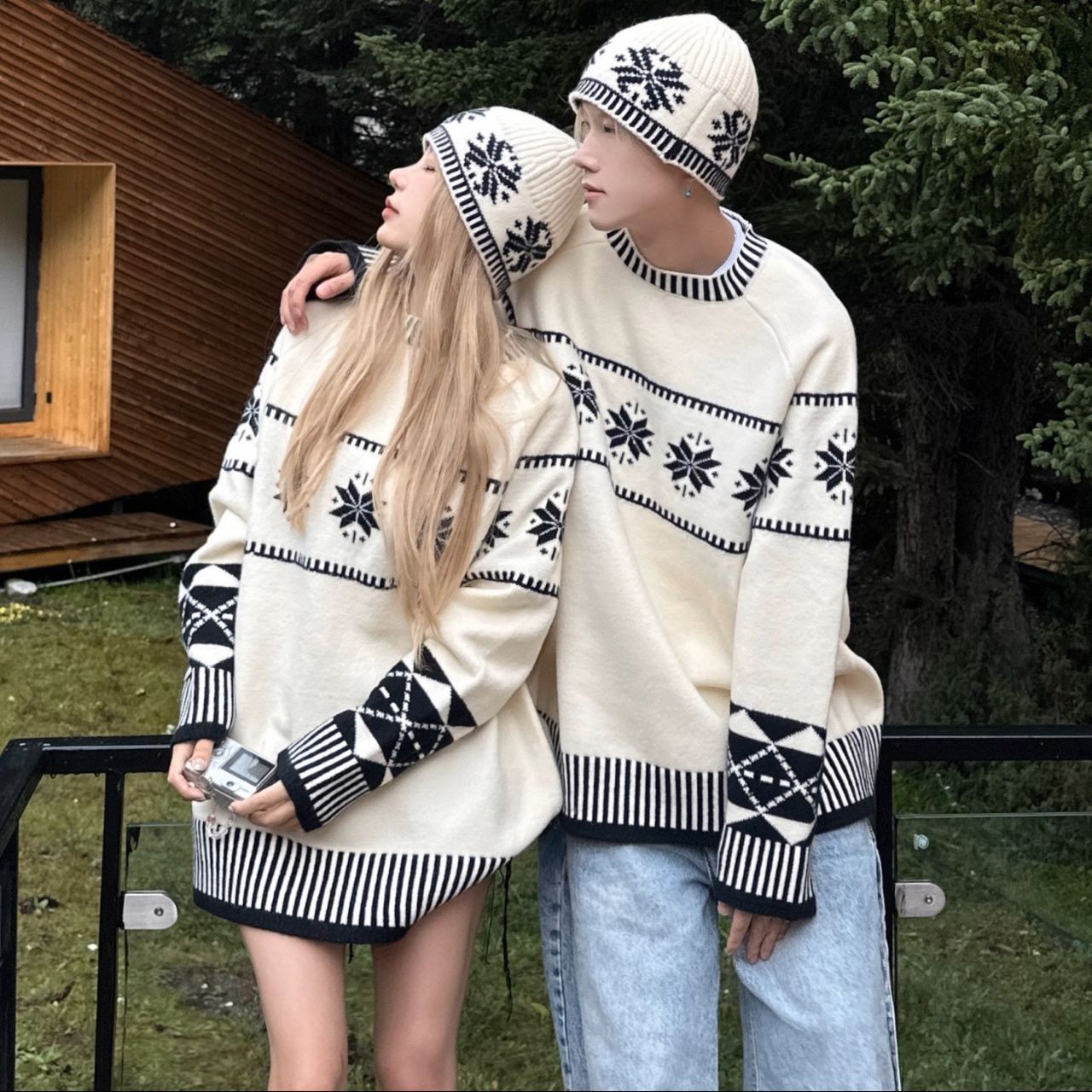 カップルペアルック 北欧テイスト ゆったりニット 