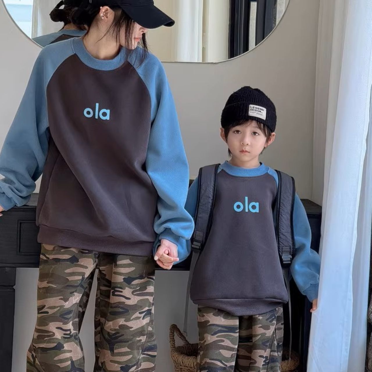 親子ペアルック olaロゴトレーナー