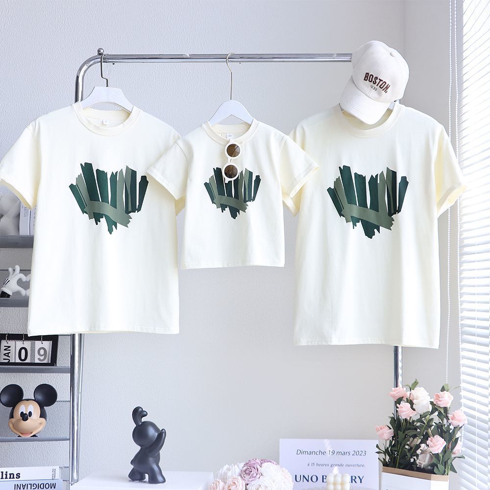  親子ペアルック モダンアート風 グリーンプリント Tシャツ＆ロンパース