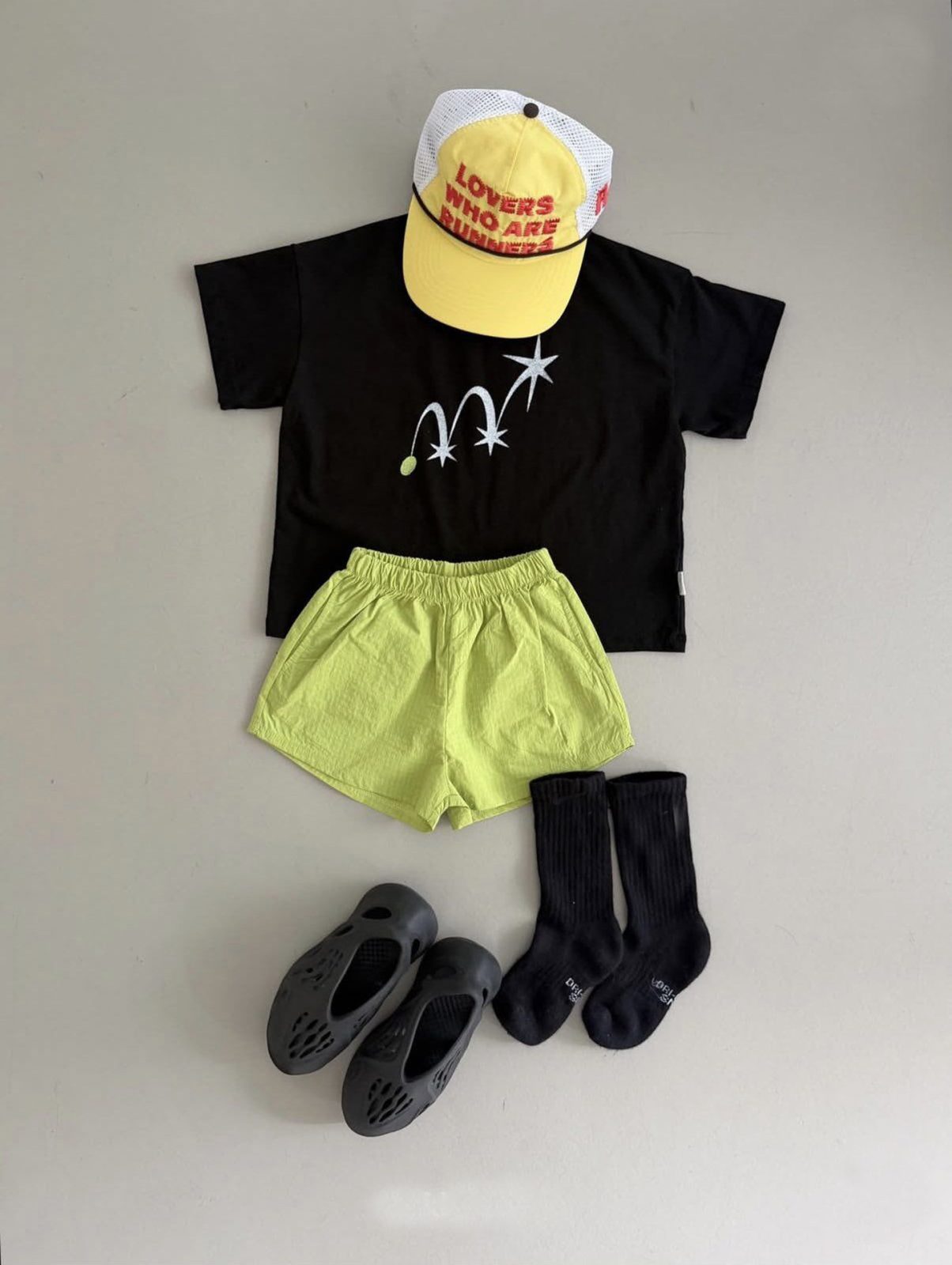 親子ペアルック ポップスターロゴ ブラックTシャツ