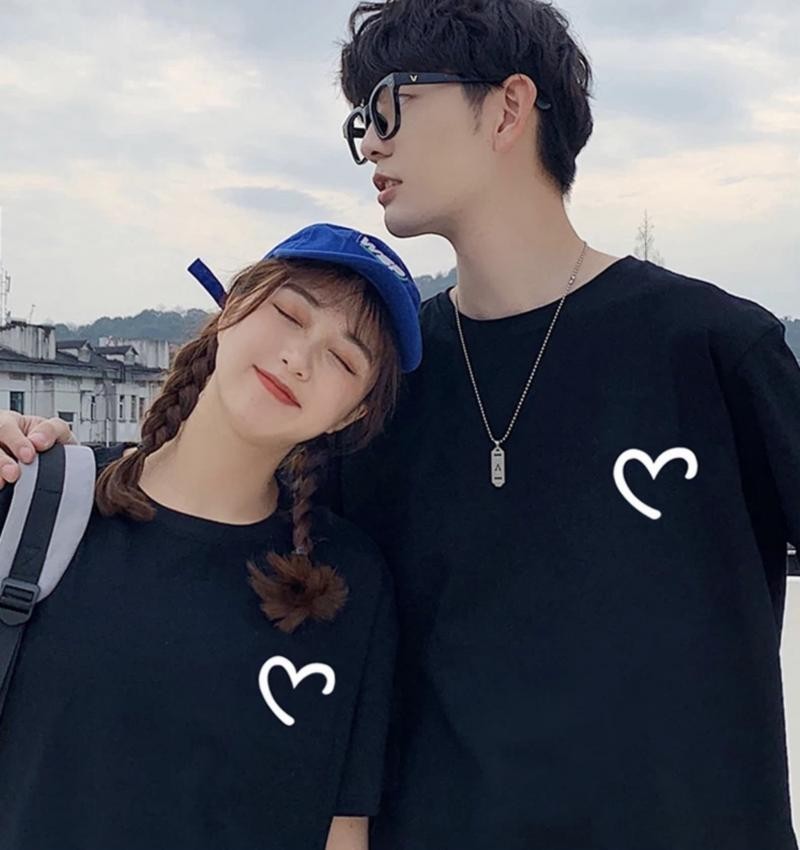 カップルペアルック ワンポイント手書き風 ハートTシャツ ブラック