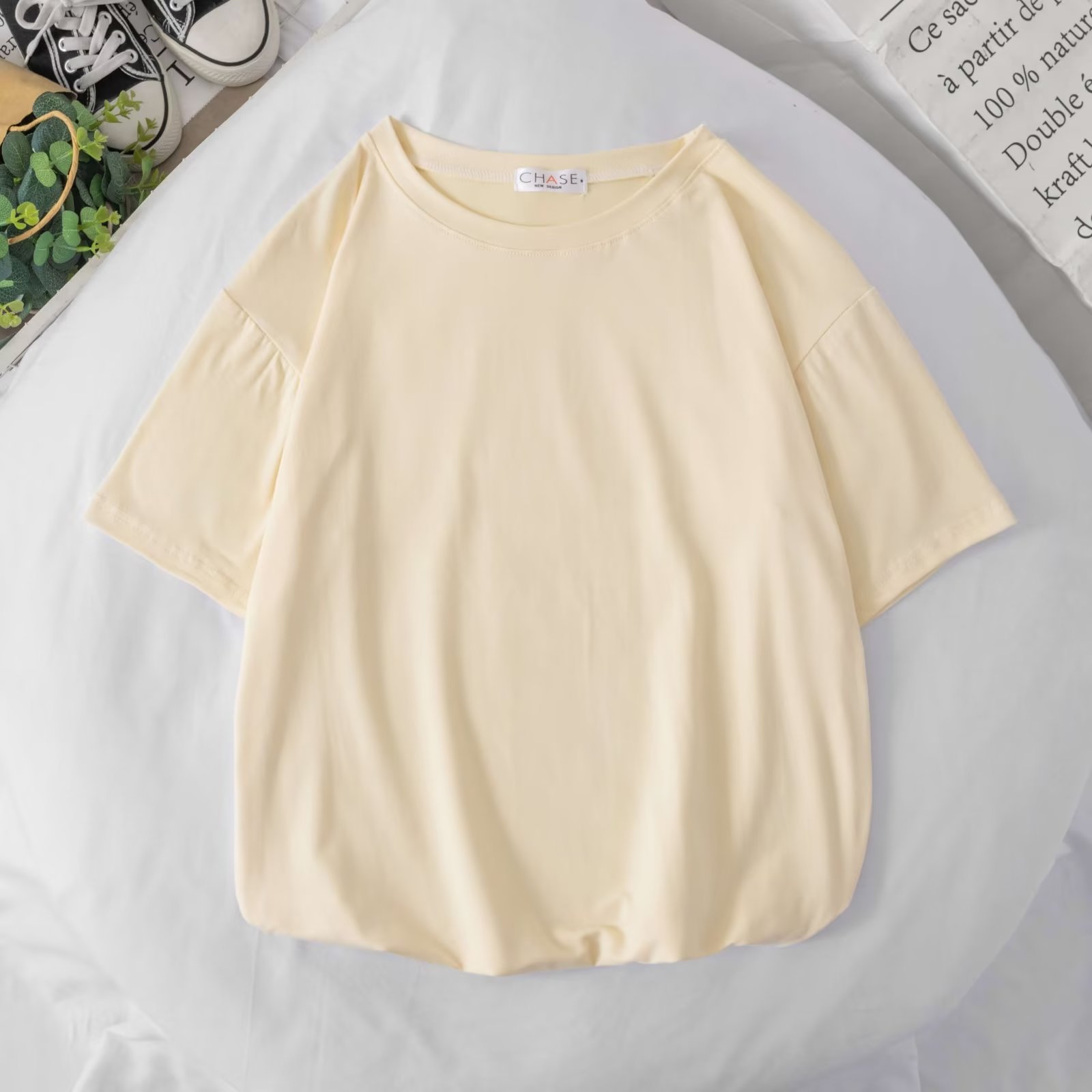 ペアルック ソックス付き カラフルビッグTシャツ ライトベージュ