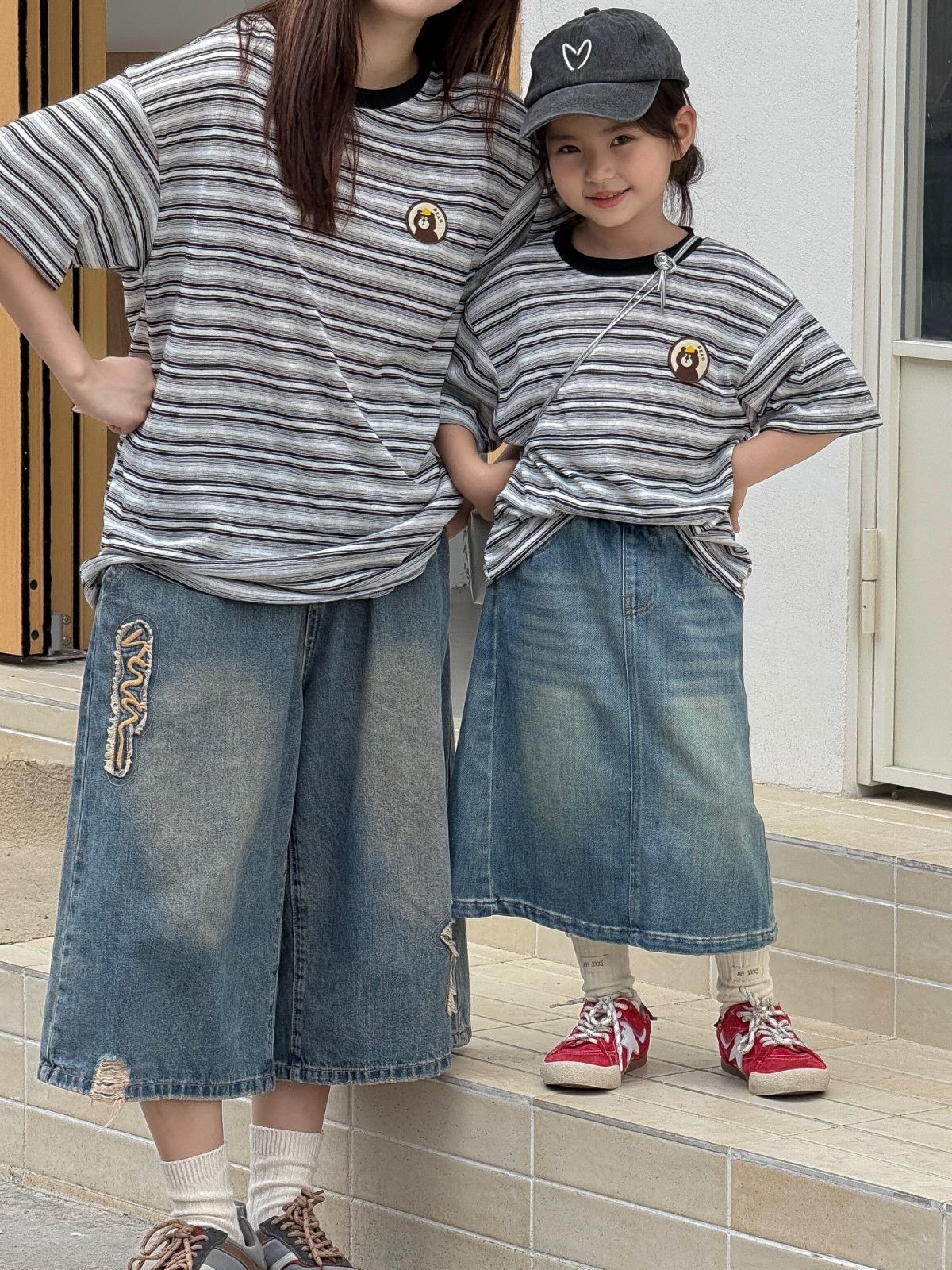 親子ペアルック くまさんワッペンのリラックスボーダーTシャツ