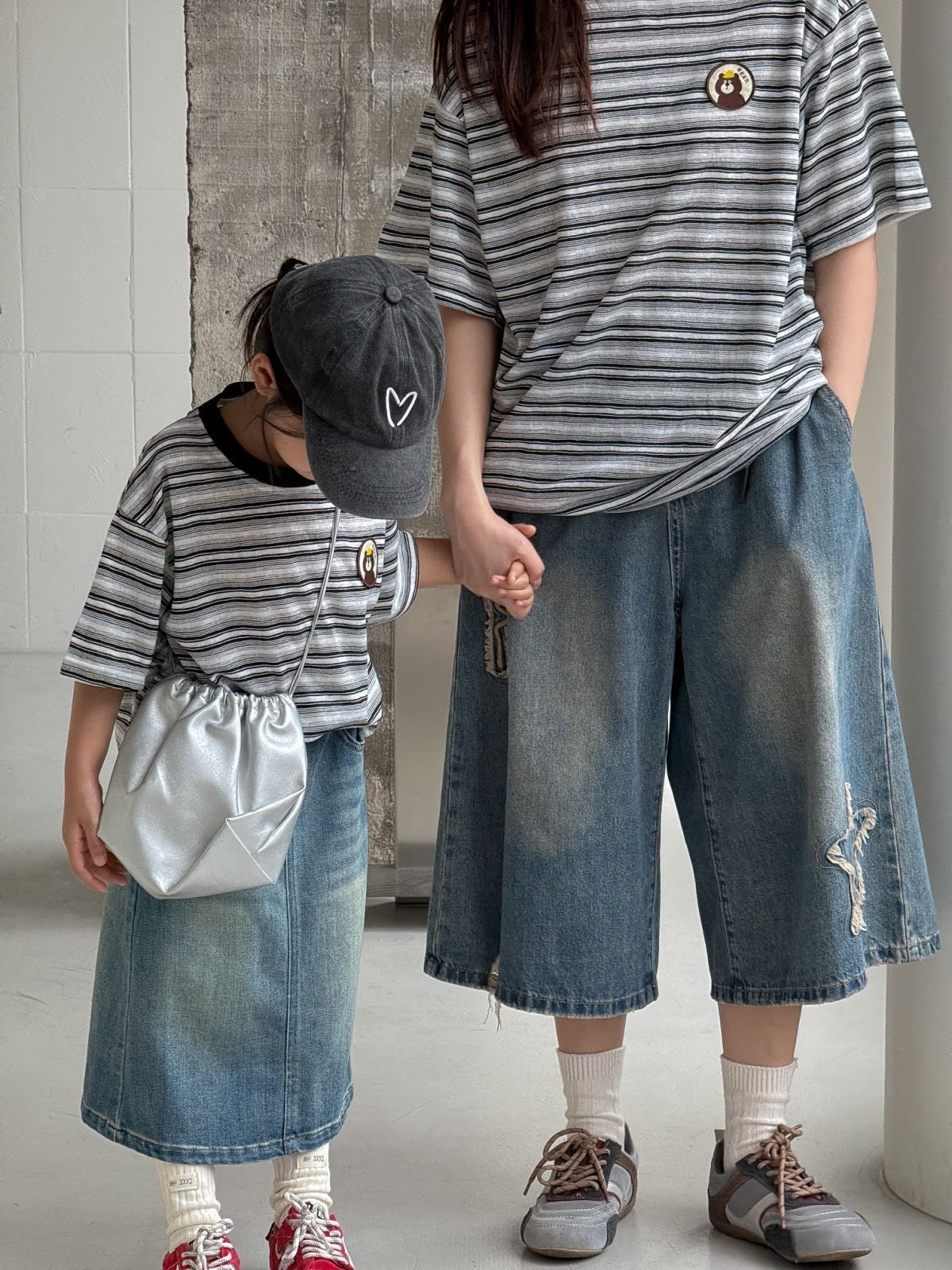 親子ペアルック くまさんワッペンのリラックスボーダーTシャツ
