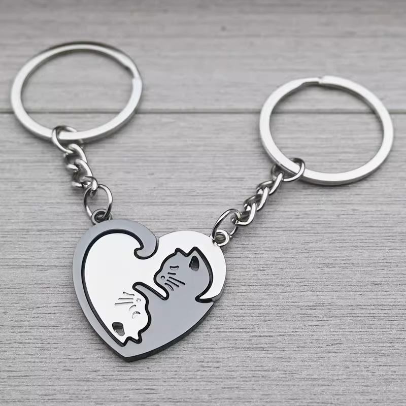 ペアアクセサリー ムーンキャット ハートキーホルダー