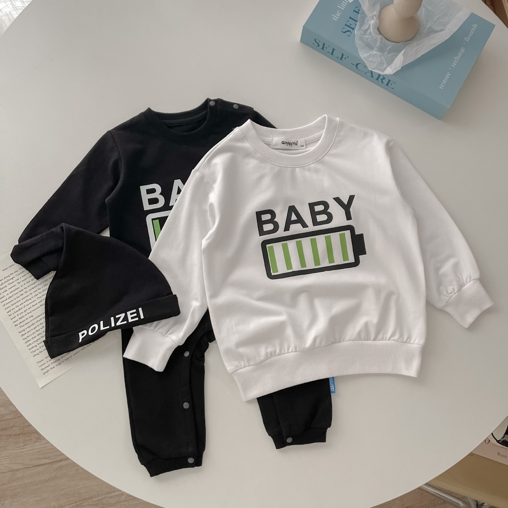 親子ペアルック Battery トレーナー・ロンパース