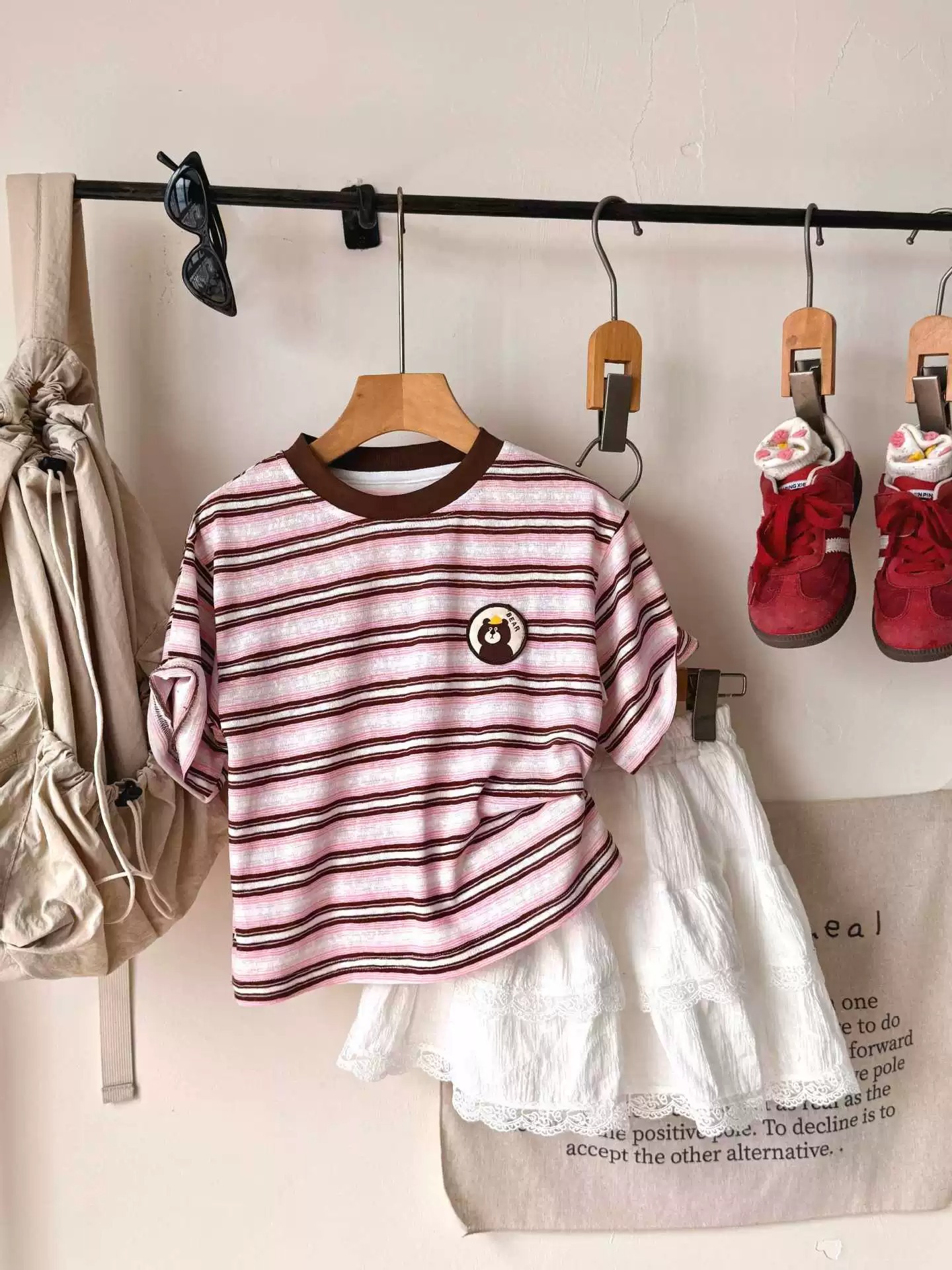 親子ペアルック くまさんワッペンのリラックスボーダーTシャツ