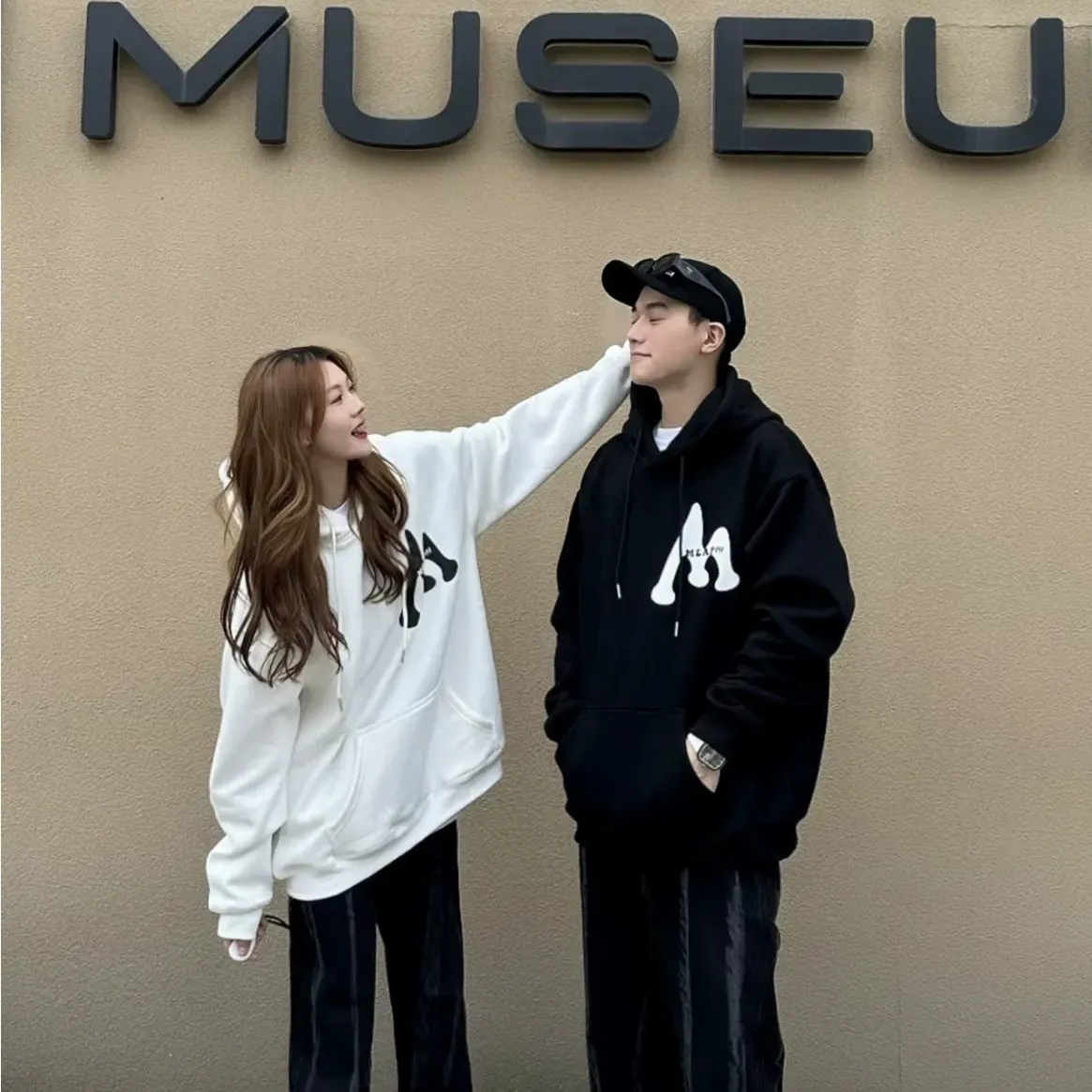 カップルペアルック ツイン・エム パーカー（ユニセックス）