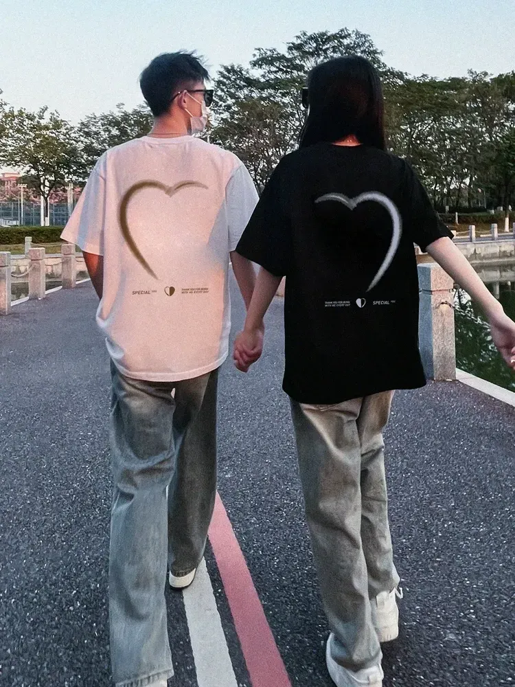 カップルペアルック つながるハートTシャツ