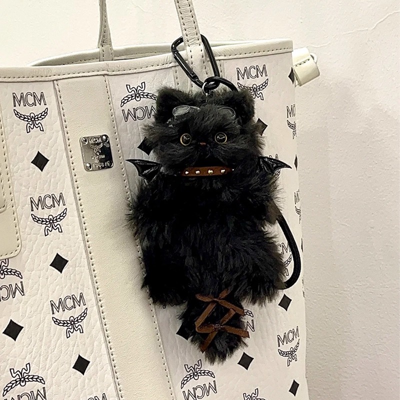 ふわふわ猫とお月さまのリボンペアキーホルダー【2点セット】