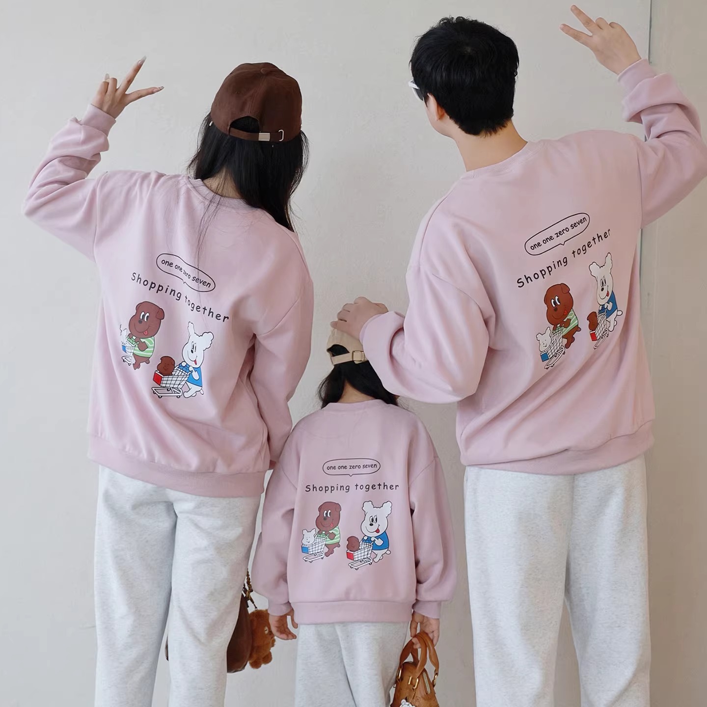 親子ペアルック ショッピングアニマル ピンクトレーナー