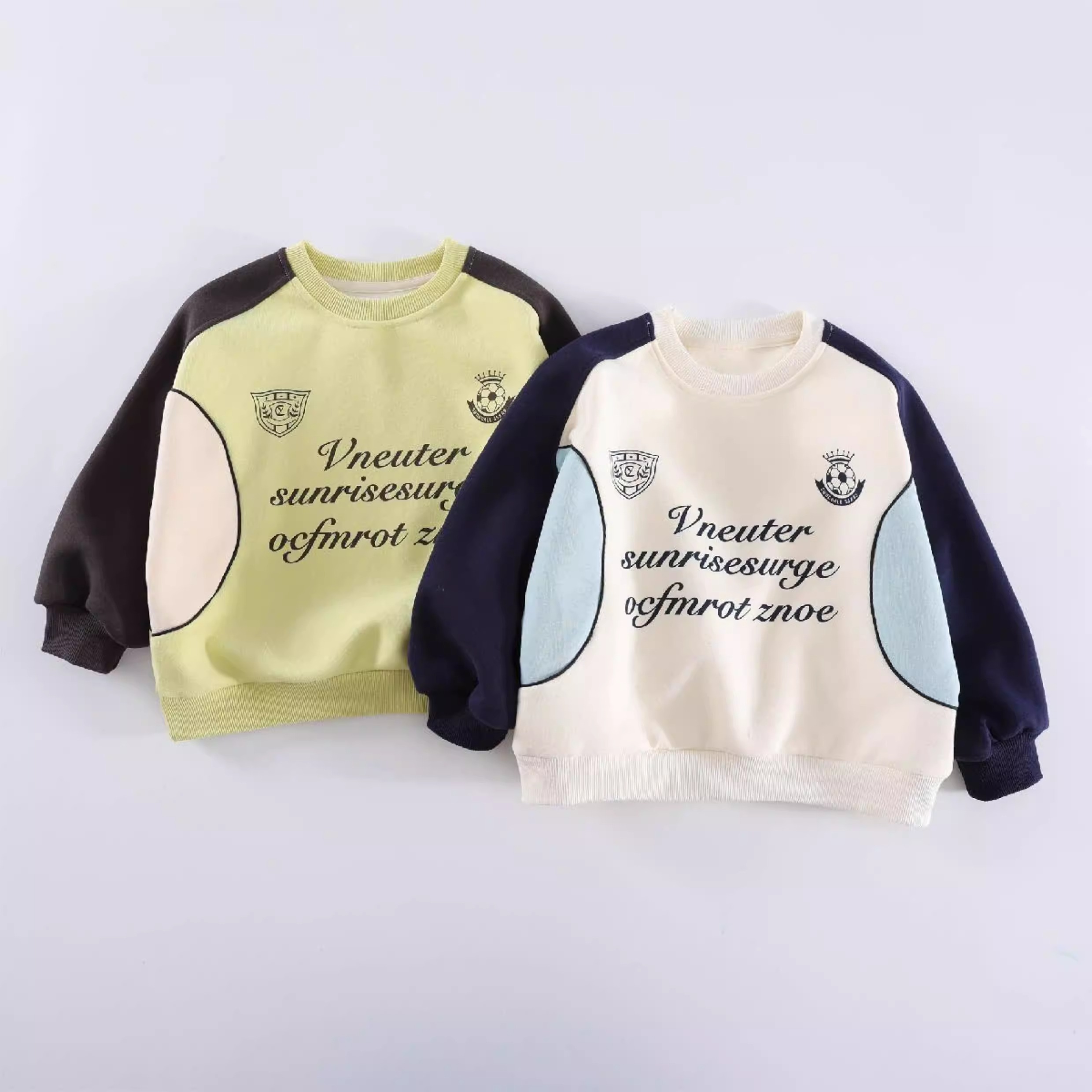 親子ペアルック バイカラーサイドライン ロゴトレーナー