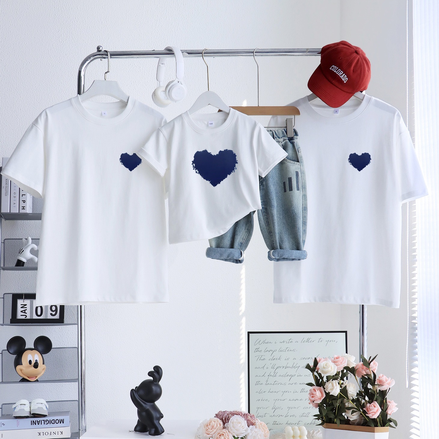 親子ペアルック ペイントタッチハート 白Tシャツ