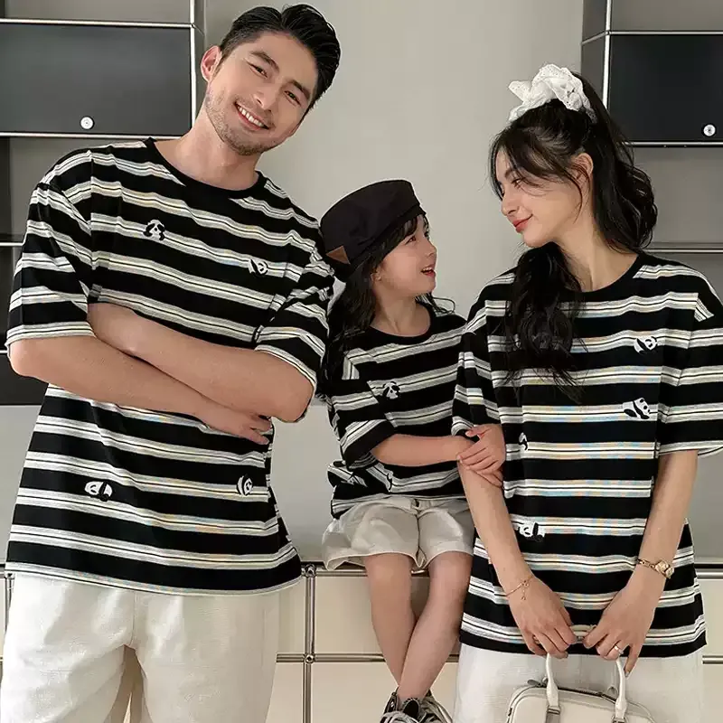親子ペアルック ころころパンダのモノトーンボーダーTシャツ
