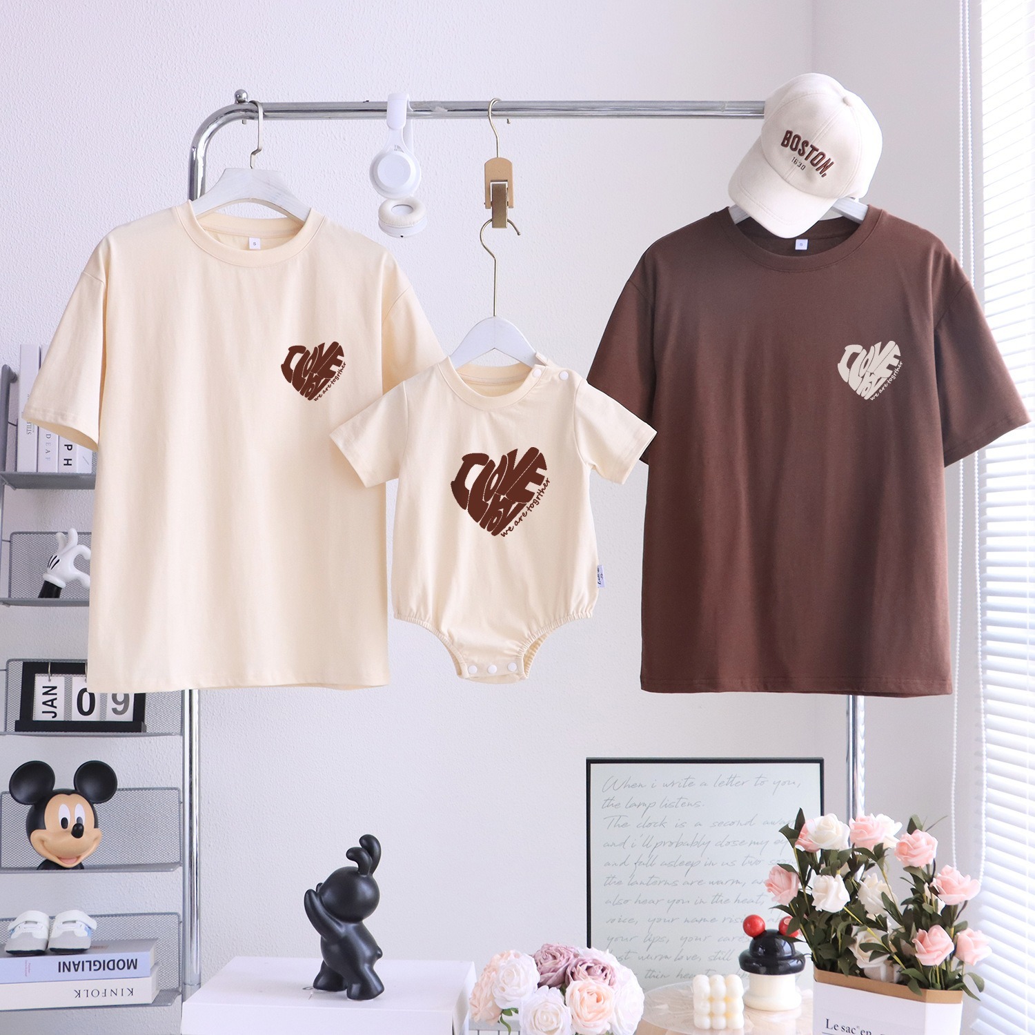 親子ペアルック ナチュラルハートロゴ Tシャツ・ロンパース