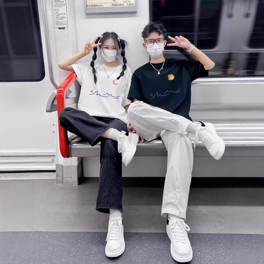 親子ペアルック Wave & Sky ラインアートTシャツ