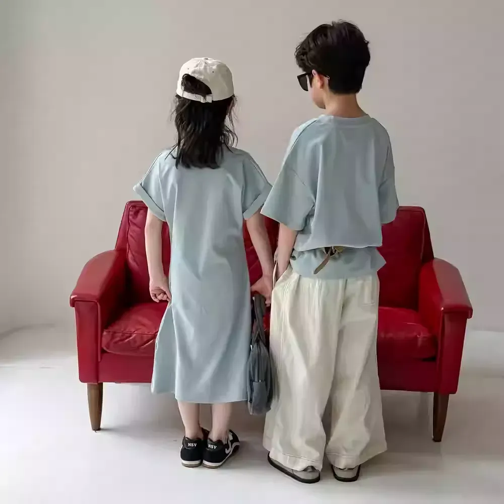 親子ペアルック 爽やかブルー カレッジロゴ風 Tシャツ・ワンピース・ロンパース