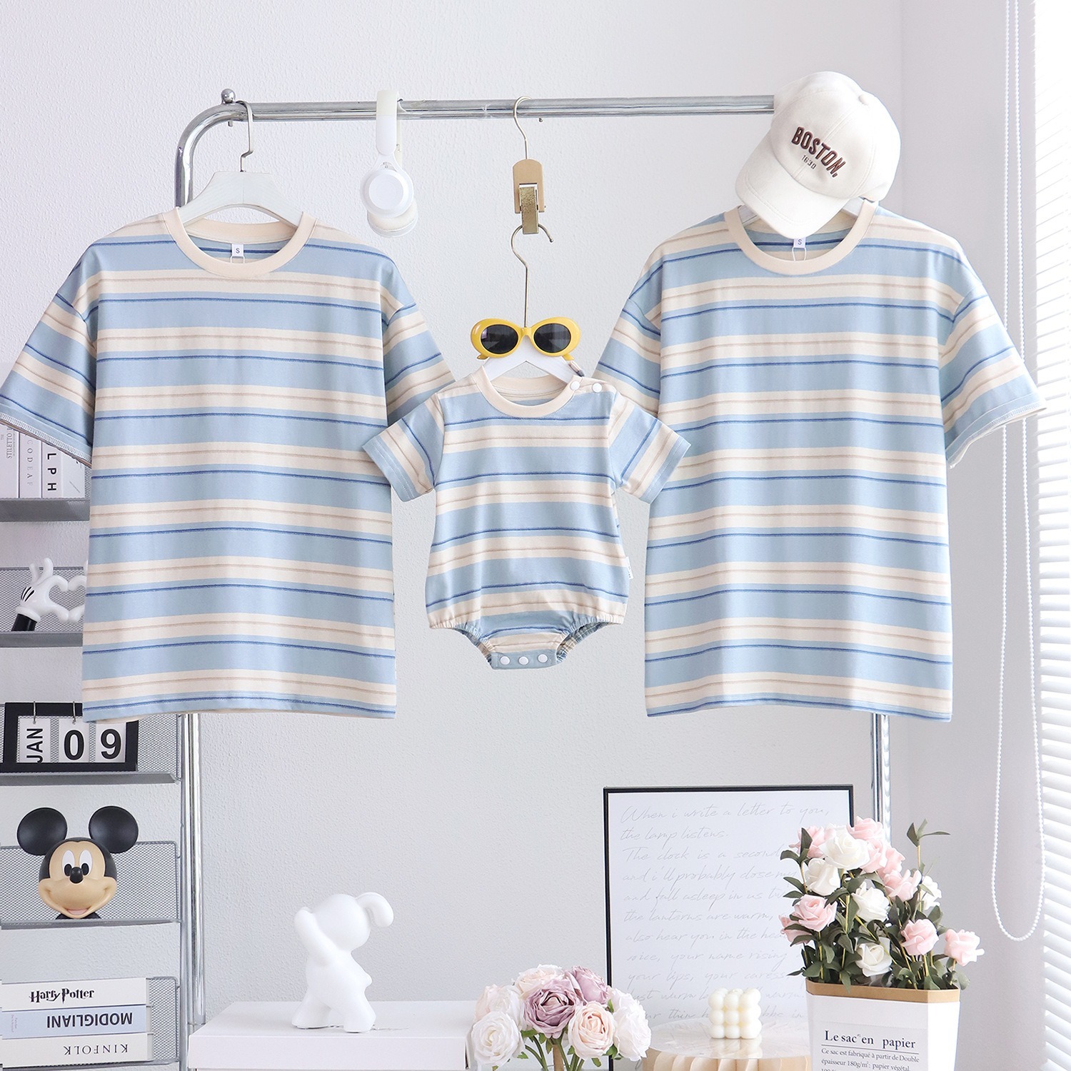 親子ペアルック 爽やかペールブルー ボーダーTシャツ＆ロンパース