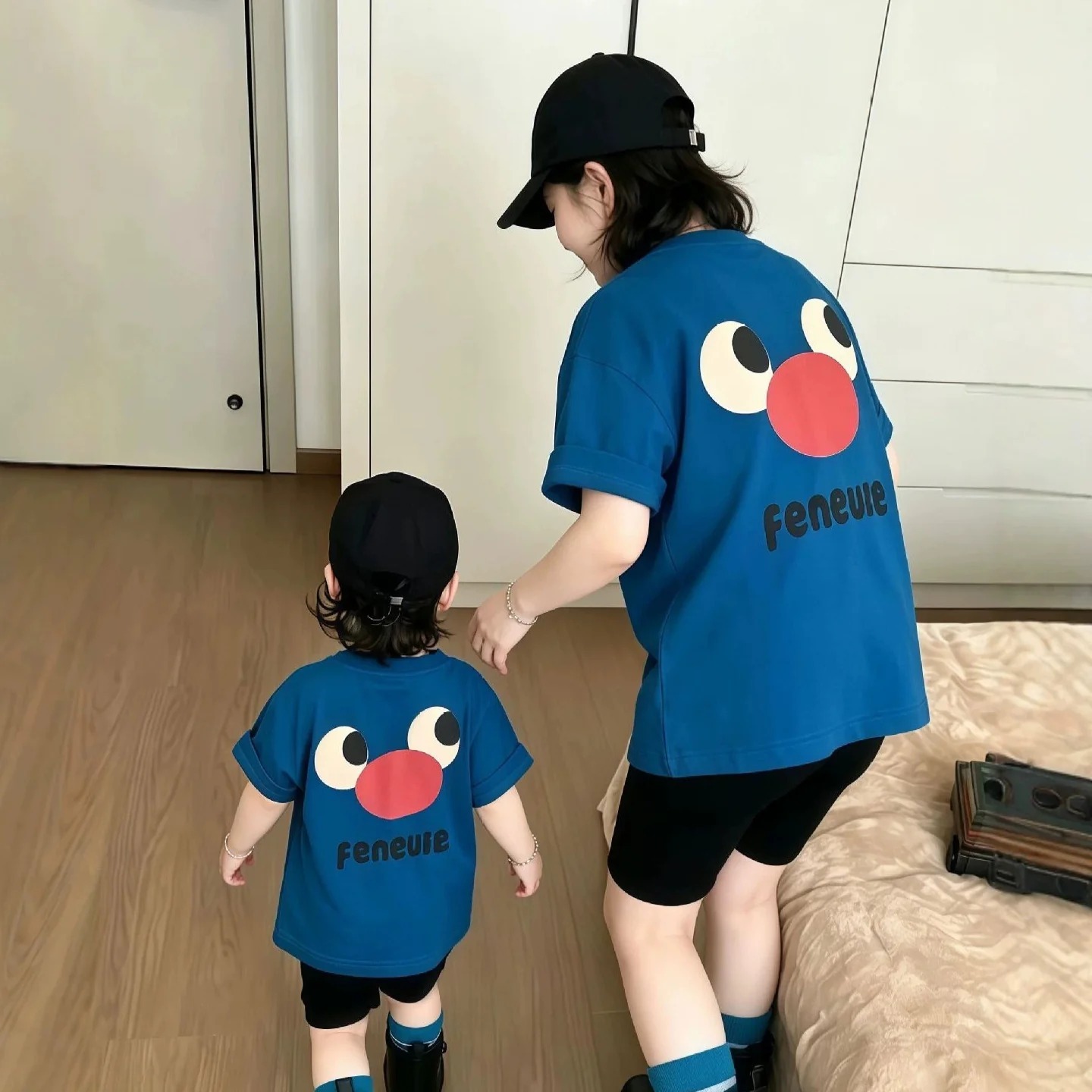 親子ペアルック Feneule ビッグフェイス プリントTシャツ