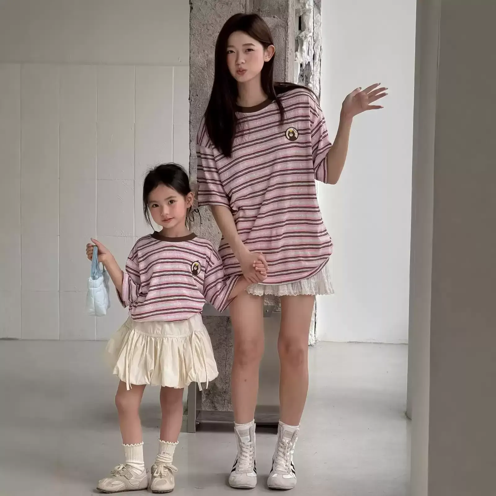 親子ペアルック くまさんワッペンのリラックスボーダーTシャツ