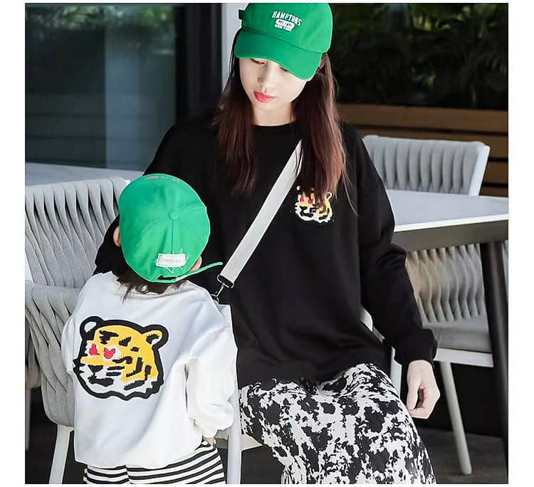 親子ペアルック タイガースマイル トレーナー・ロンパース